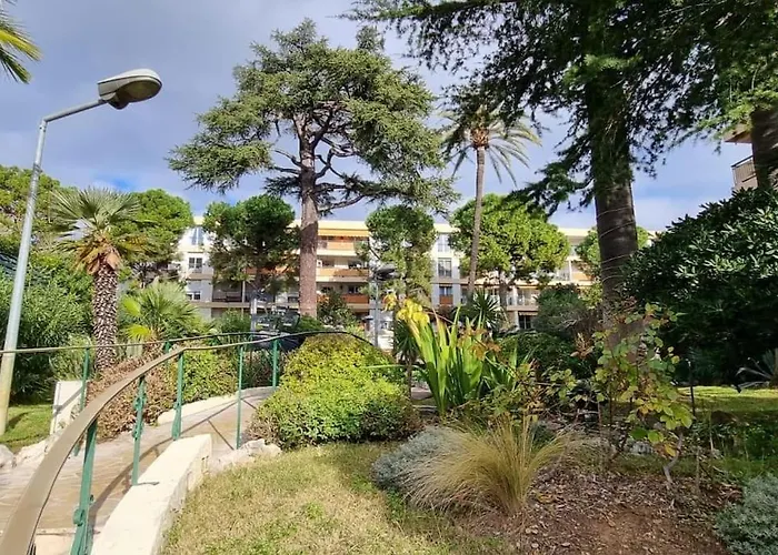 Nice-appt 4 Voyageurs 3 Lits, 800 M/mer Appartement